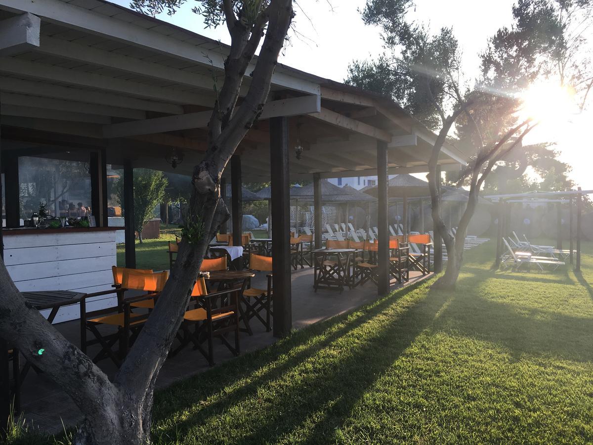 Kopsis Beach Hotel Pefkochori Exterior foto